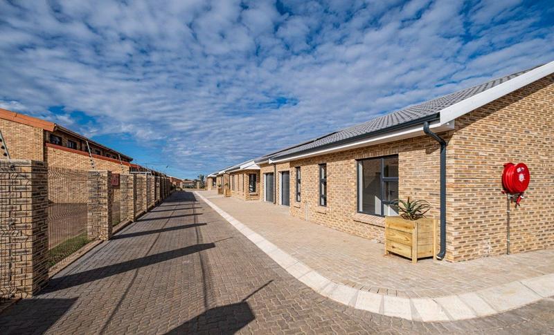 2 Bedroom Property for Sale in C Place Eastern Cape